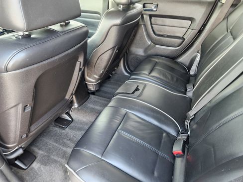 Used 2007 HUMMER H3 Luxury image 28