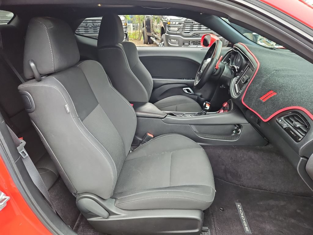 Used 2016 Dodge Challenger R/T RWD image 16