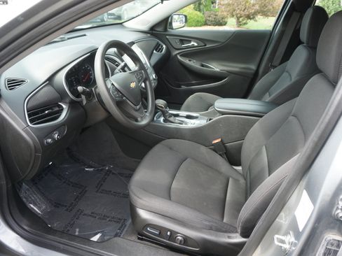 Used 2024 Chevrolet Malibu LT image 7