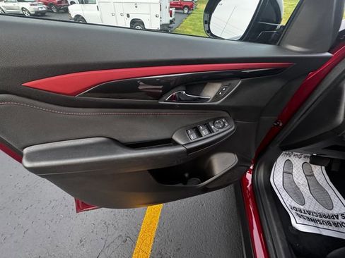 Used 2024 Chevrolet TrailBlazer RS w/ Driver Confidence Package image 12