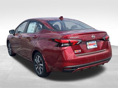 New 2025 Nissan Versa SV w/ Trunk Package