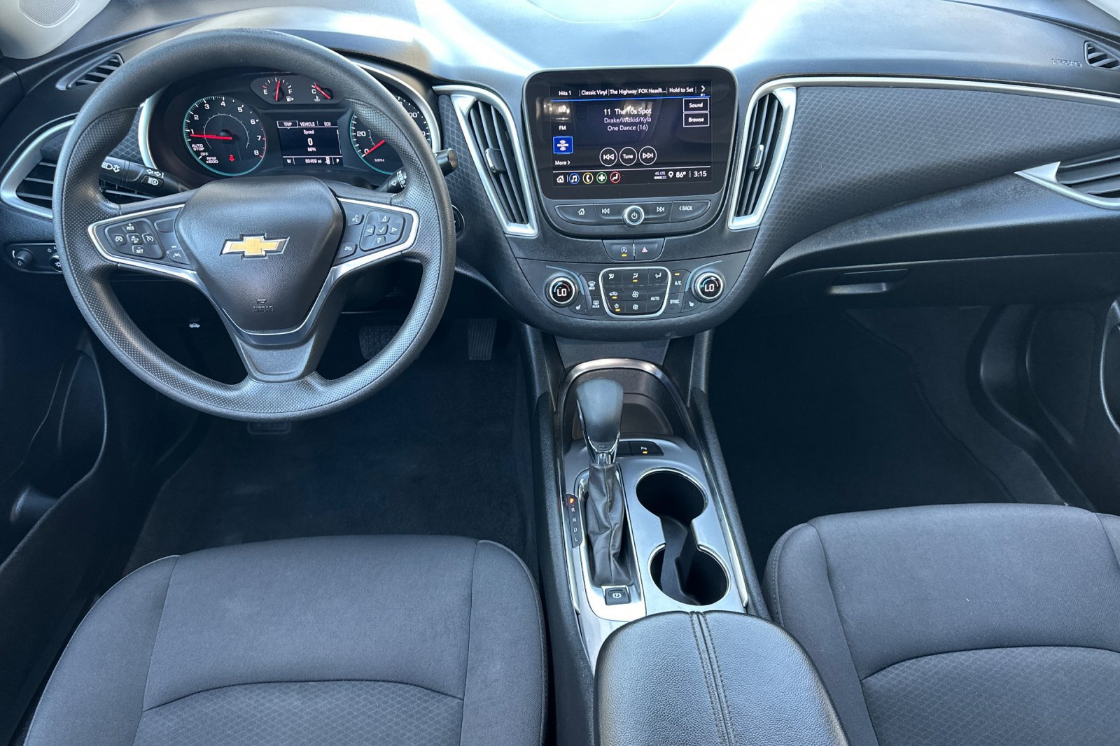 Used 2024 Chevrolet Malibu LT FWD image 13