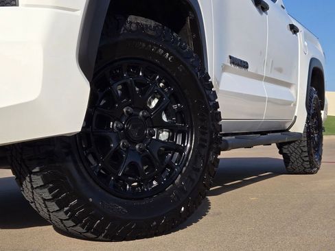 Used 2026 Toyota Tundra SR5 image 9