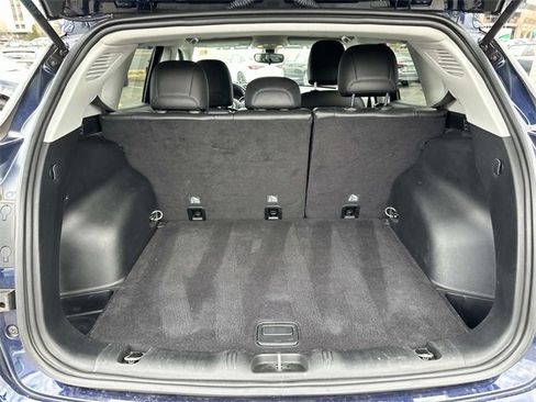 Certified 2019 Jeep Compass Latitude image 11