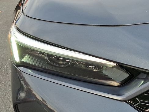 Certified 2025 Honda Civic Sport image 9