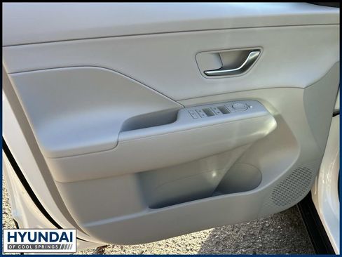 New 2026 Hyundai Kona SEL Premium AWD/4WD image 16