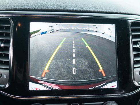 Used 2019 Jeep Grand Cherokee Trailhawk AWD/4WD image 32