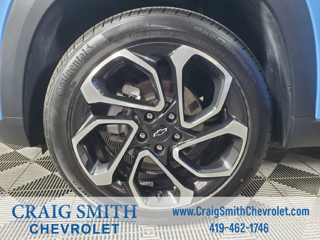 Used 2024 Chevrolet Trax RS FWD image 25