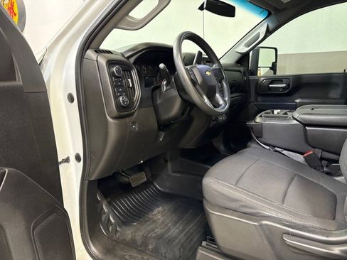 Used 2023 Chevrolet Silverado 2500 W/T w/ WT Convenience Package image 12