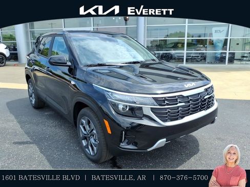 New 2026 Kia Seltos LX FWD image 1