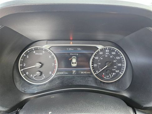 Used 2023 Nissan Sentra SV image 18