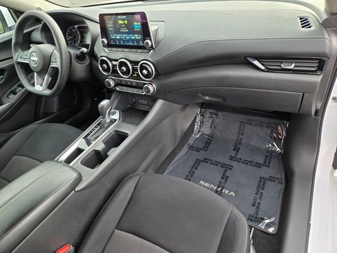 Certified 2024 Nissan Sentra SV image 19