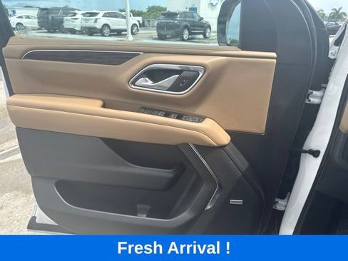 Used 2022 Chevrolet Tahoe Premier RWD image 12
