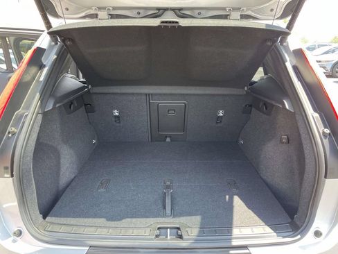 Used 2023 Volvo XC40 Recharge Ultimate AWD/4WD image 30