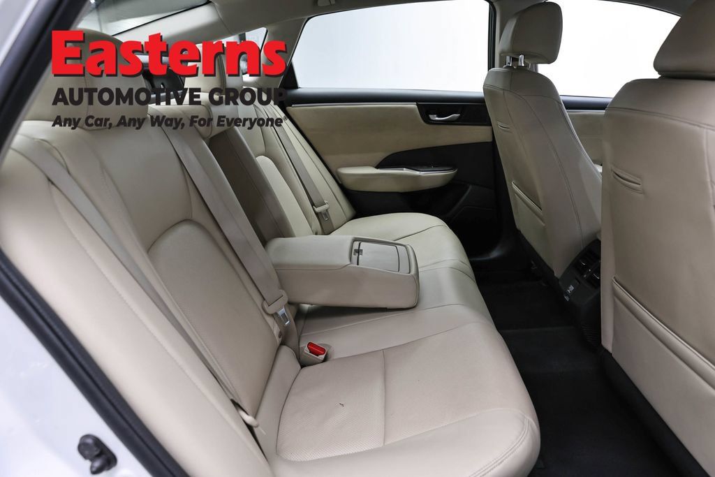 Used 2018 Honda Clarity Touring image 24