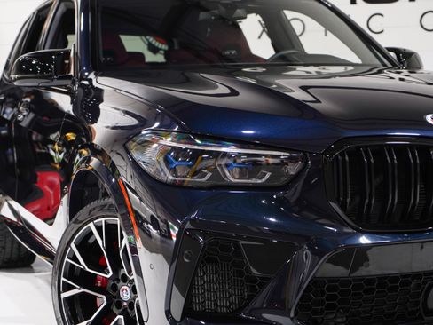 Used 2022 BMW X5 M w/ Competition Package 2 AWD/4WD image 27