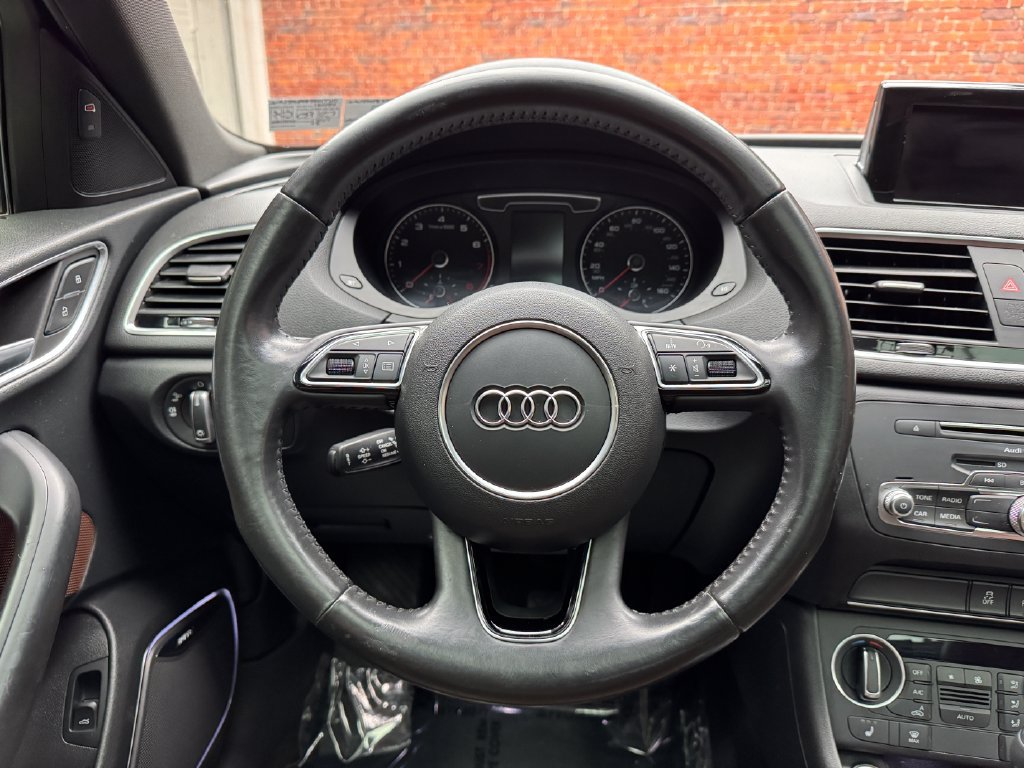 Used 2018 Audi Q3 2.0T Premium Plus w/ Premium Plus Package AWD/4WD image 14