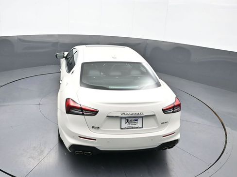 Used 2022 Maserati Ghibli Modena image 40