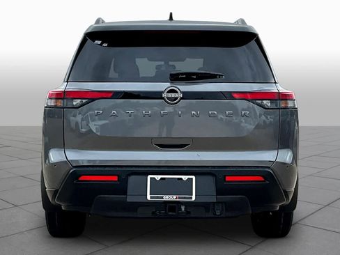 New 2026 Nissan Pathfinder SV w/ SV Premium Package image 4