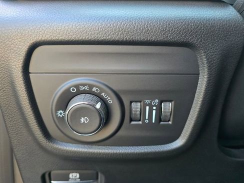 New 2026 Jeep Grand Cherokee L Limited AWD/4WD image 19