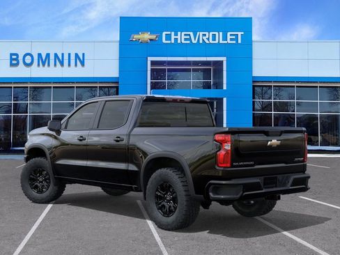 New 2026 Chevrolet Silverado 1500 ZR2 image 4