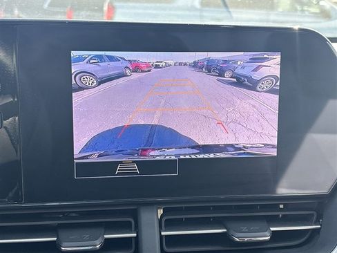 Used 2024 Chevrolet Trax RS w/ Driver Confidence Package image 14