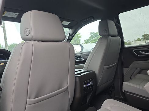 Used 2024 Chevrolet Tahoe LT RWD image 14
