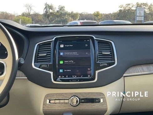 Certified 2024 Volvo XC90 B6 Plus w/ Protection Package Premier image 17