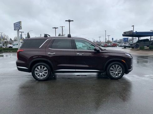 Certified 2025 Hyundai Palisade SEL image 8