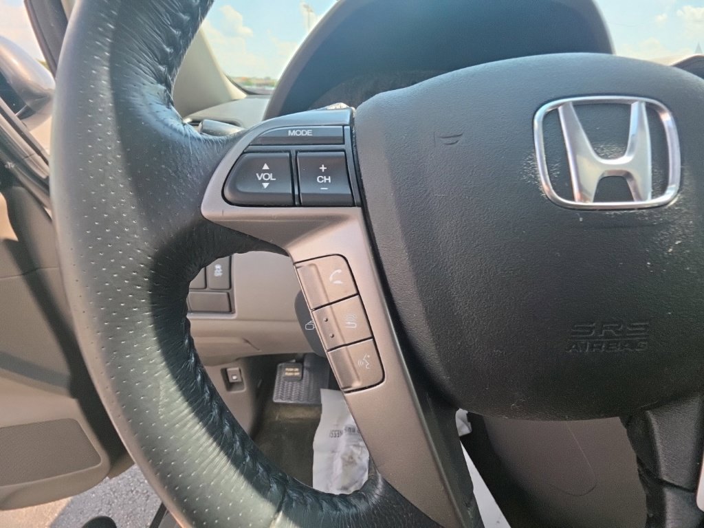 Used 2016 Honda Odyssey Touring Elite image 16