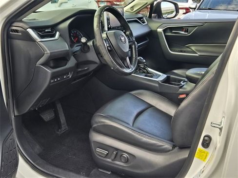 Used 2019 Toyota RAV4 XLE Premium w/ Cold Weather Package image 13