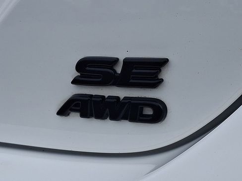 Used 2022 Toyota Camry SE AWD/4WD image 30