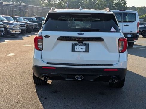 Certified 2023 Ford Explorer ST-Line w/ Class IV Trailer Tow Package RWD image 4