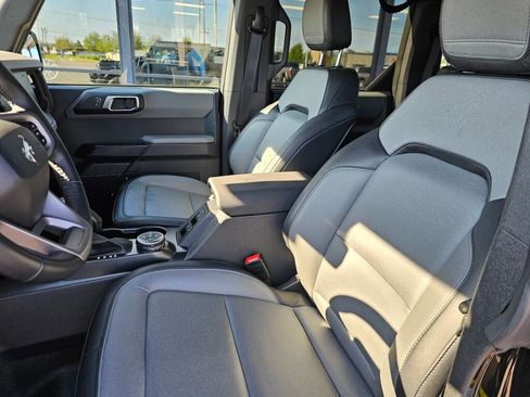 Certified 2024 Ford Bronco Everglades AWD/4WD image 20