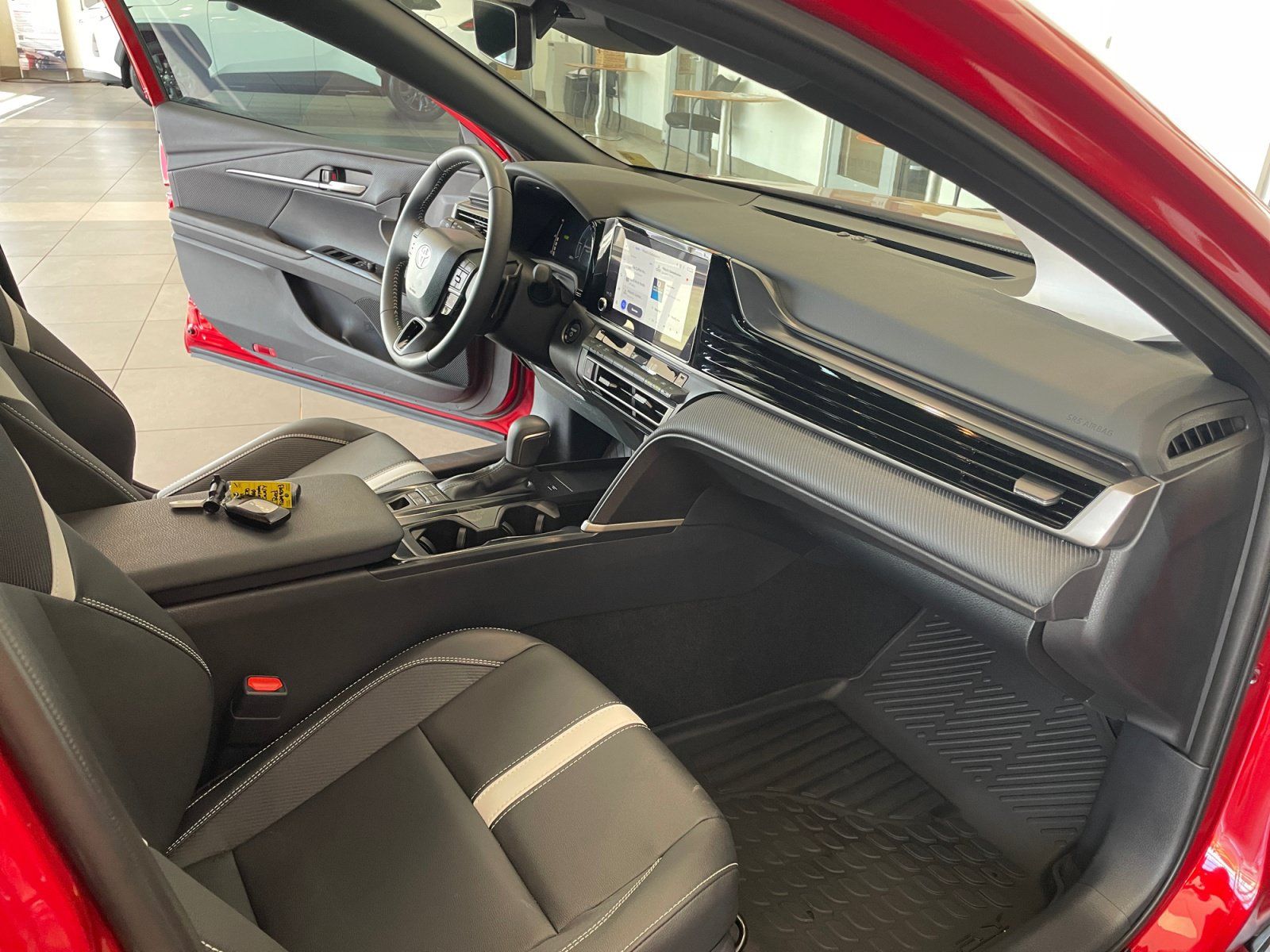 Certified 2026 Toyota Camry SE w/ Convenience Package FWD image 31