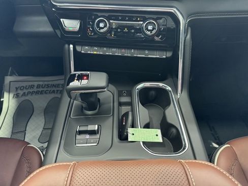 Used 2025 GMC Sierra 1500 Denali Ultimate image 21