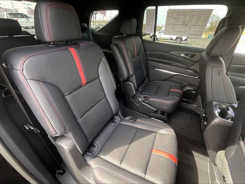 New 2026 Chevrolet Traverse RS AWD/4WD image 26