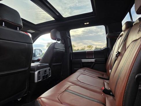 Used 2019 Ford F150 King Ranch image 19