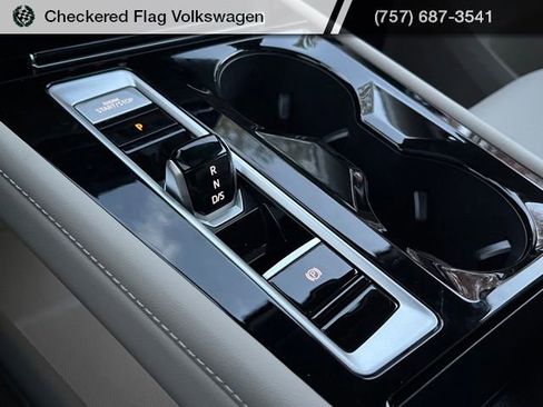 New 2026 Volkswagen Atlas SE image 42