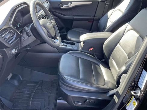 Certified 2020 Ford Escape SEL image 7