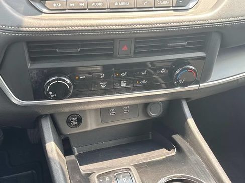 Certified 2024 Nissan Rogue S AWD/4WD image 29