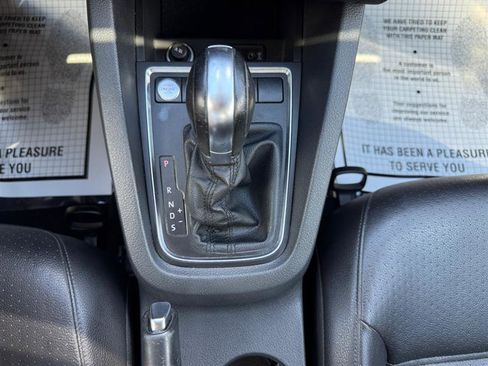 Used 2018 Volkswagen Jetta SE image 24