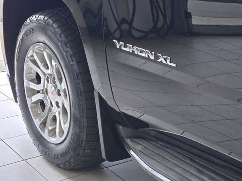 Used 2015 GMC Yukon XL SLT w/ Open Road Package image 16