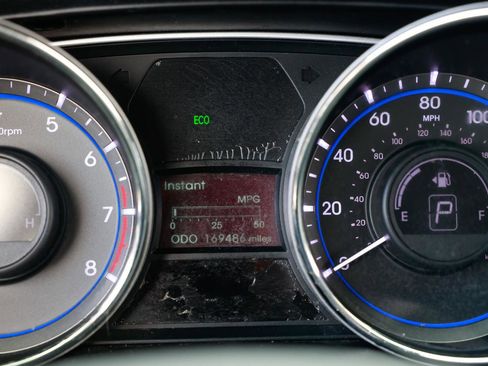 Used 2013 Hyundai Sonata GLS image 40