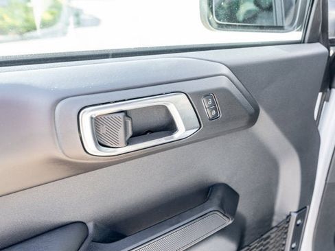 New 2025 Ford Bronco Outer Banks image 30