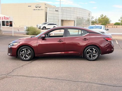Certified 2024 Nissan Sentra SV FWD image 3