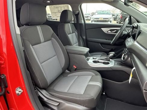 New 2026 Chevrolet Blazer LT w/ Convenience Package FWD image 24