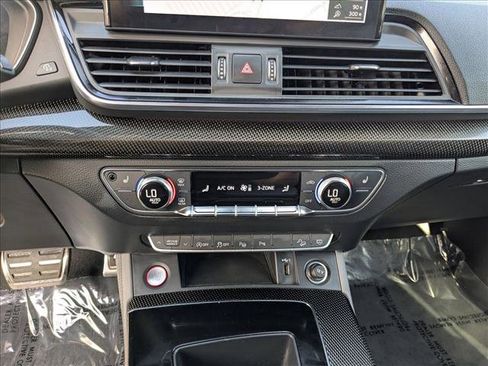 Used 2021 Audi SQ5 Prestige w/ Prestige Package image 14