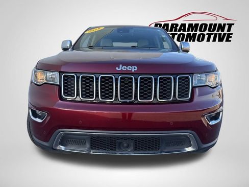 Used 2018 Jeep Grand Cherokee Limited image 2