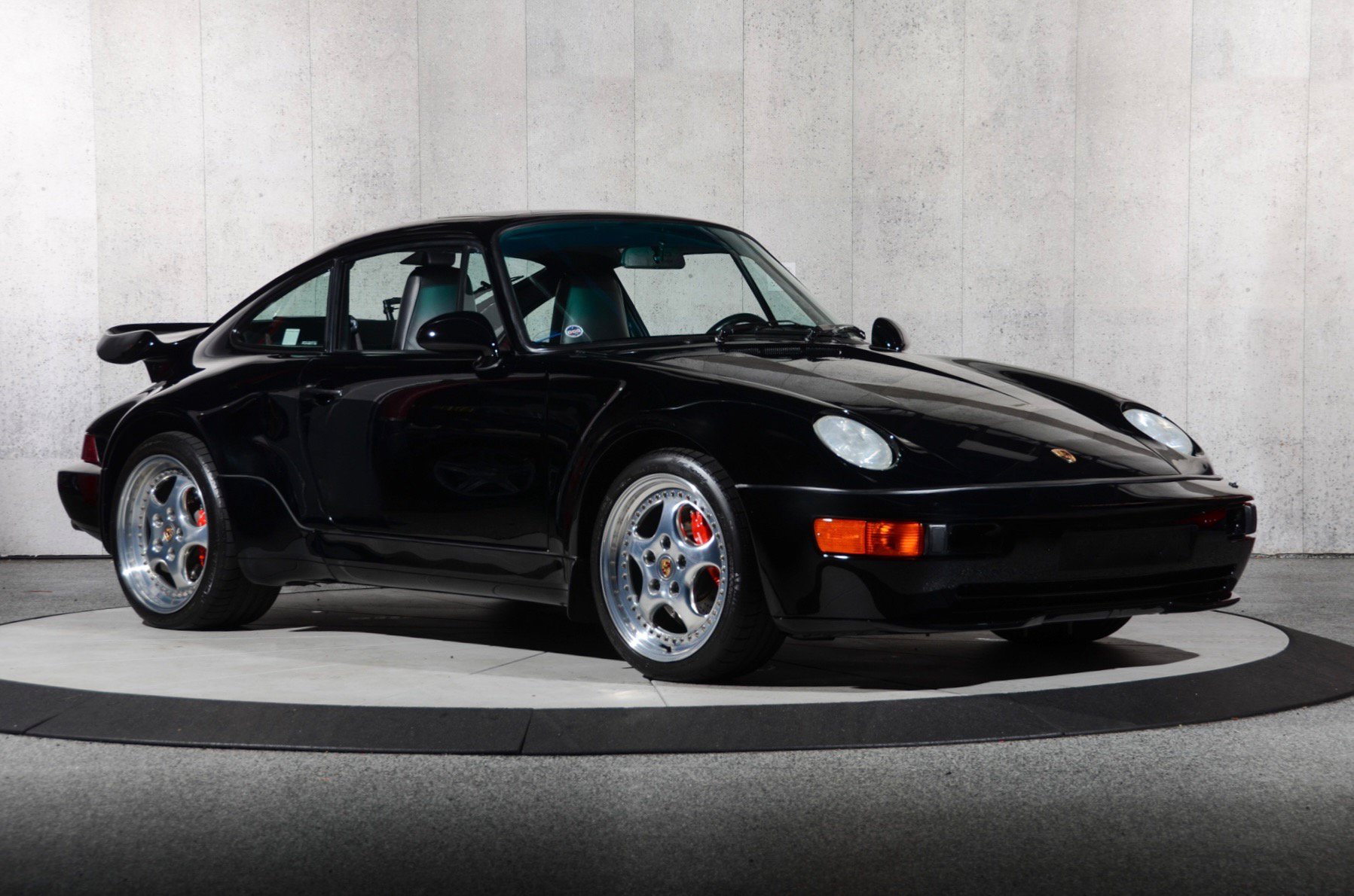 Used 1994 Porsche 911 Turbo RWD image 8